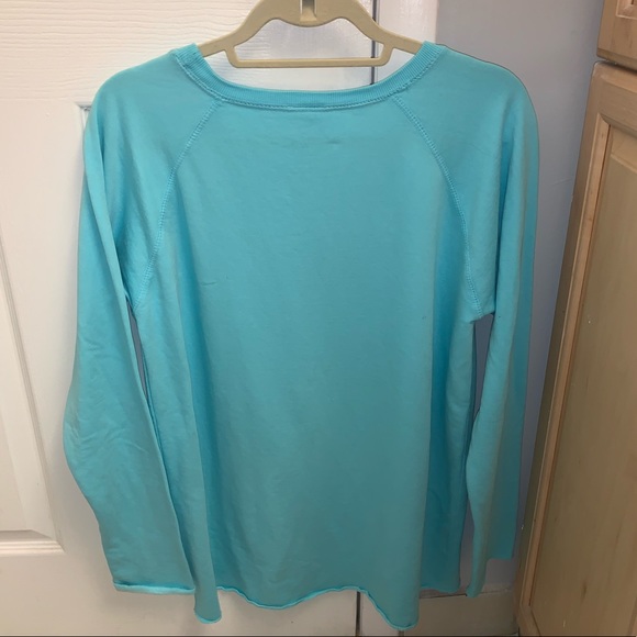 NWOT Blue Virginia Beach Long Sleeve Sweater - Picture 2 of 3